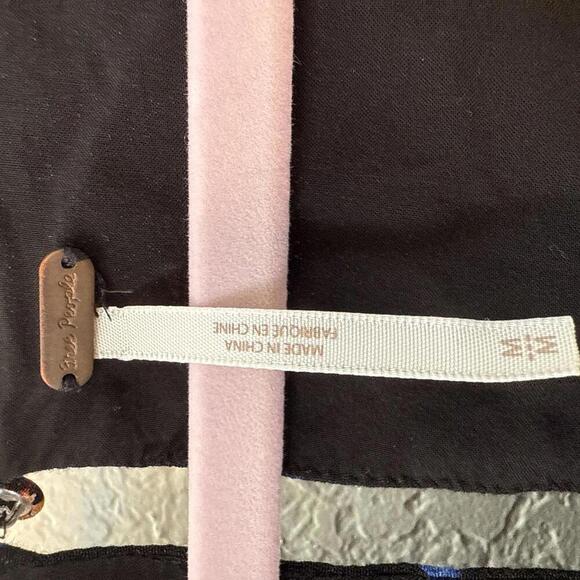 Women’s Free People Two Faces Printed Smocked Mini Dress Size Medium - Picture 6 of 8